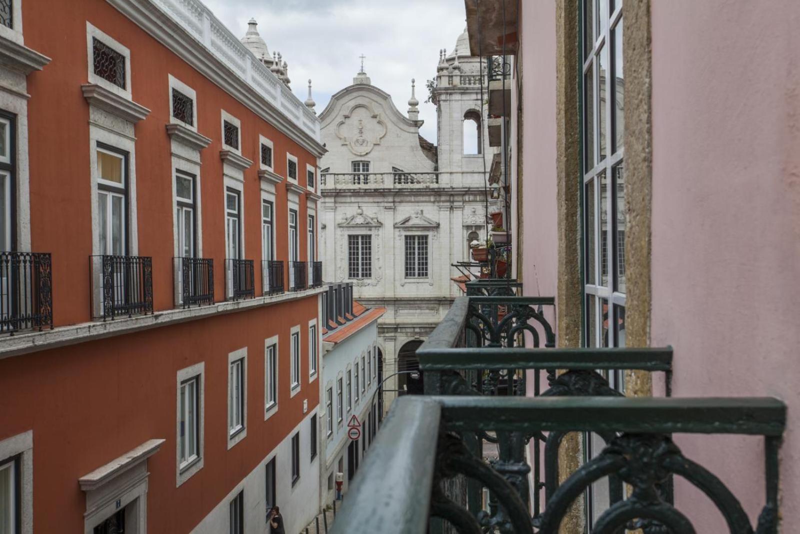 C2 Bairro Alto 18Th Century Beautiful Apartment Лиссабон Экстерьер фото