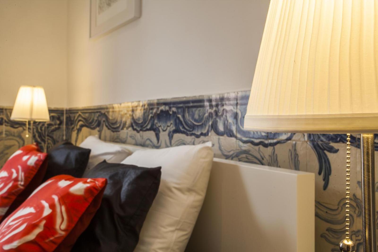 C2 Bairro Alto 18Th Century Beautiful Apartment Лиссабон Экстерьер фото