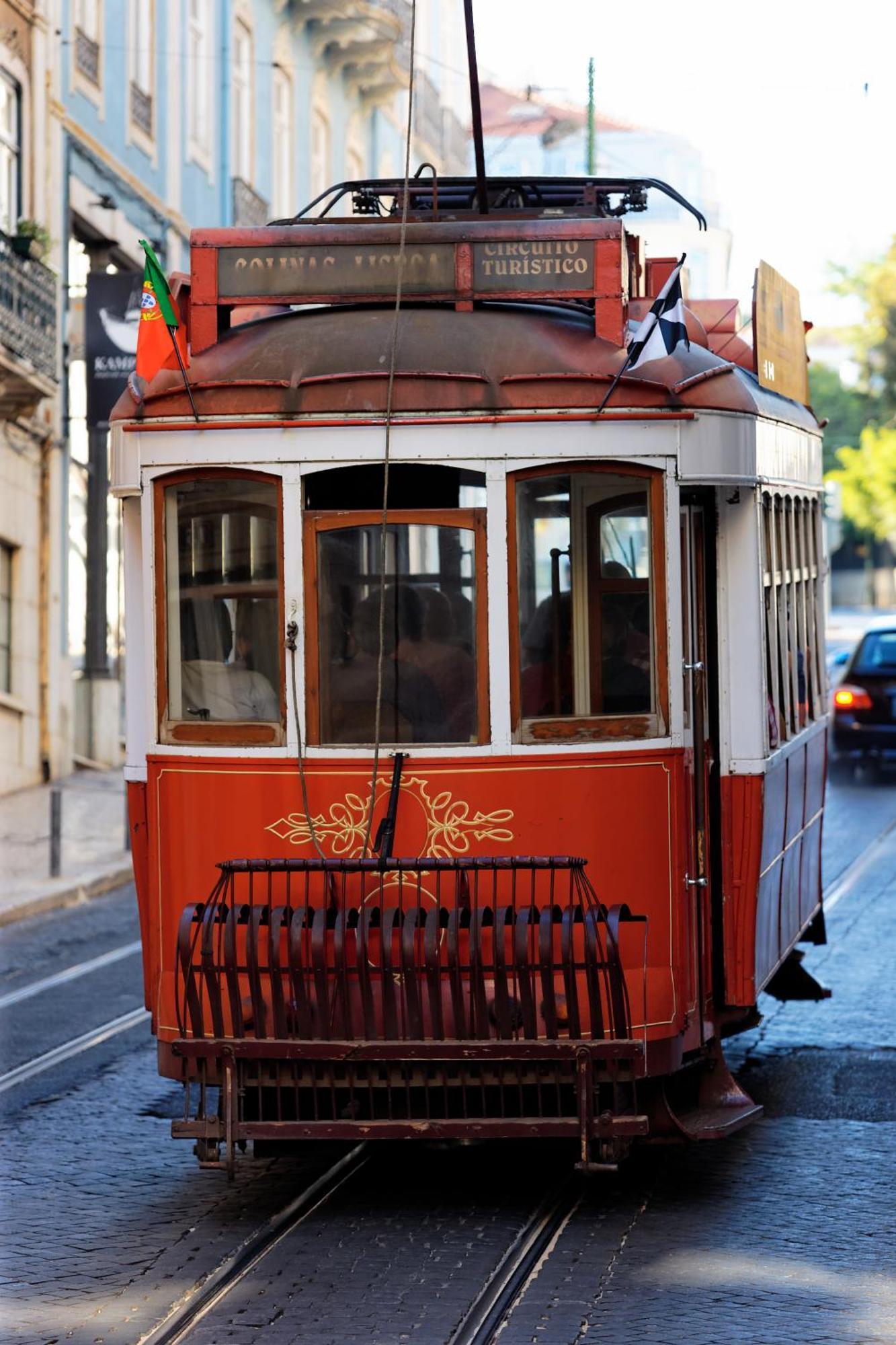 C2 Bairro Alto 18Th Century Beautiful Apartment Лиссабон Экстерьер фото